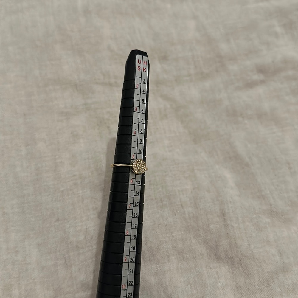 Diamond and gold ring like new